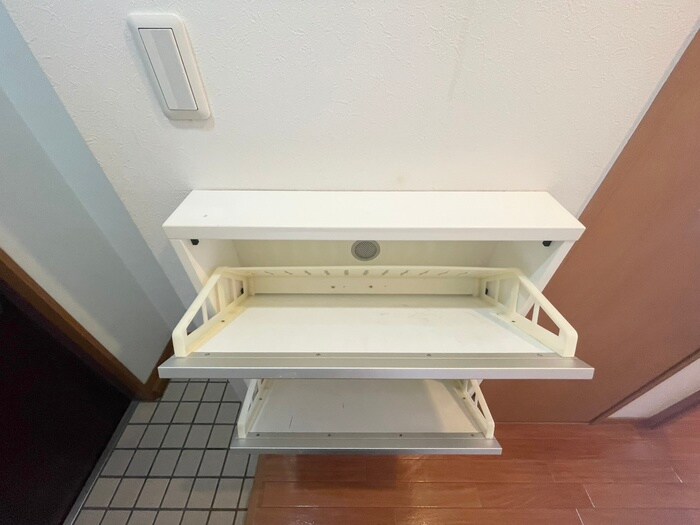 物件内観写真18　(靴箱)