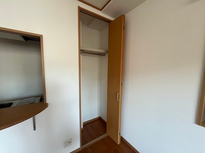 物件内観写真18　(収納)