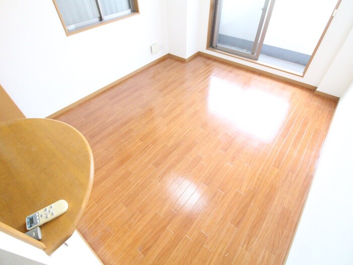 物件内観写真22　(居室)