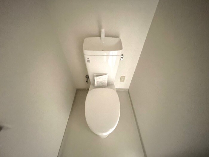 物件内観写真9　(トイレ)