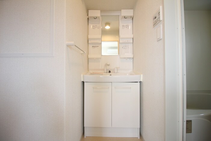 物件内観写真15　(洗面)