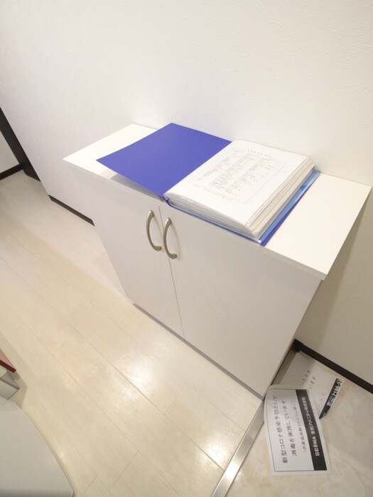 物件内観写真8　(靴箱)