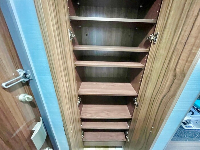 物件内観写真18　(靴箱)