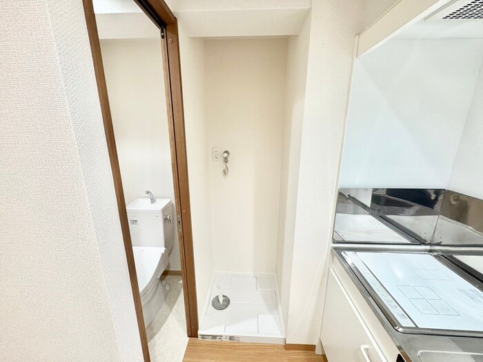 物件内観写真20　(洗濯機置場)