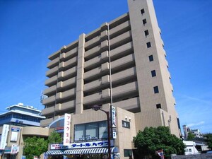 コアスターレ阪奈外観写真