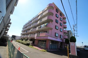 ファミリアル隆樹外観写真