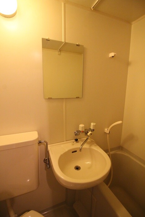 物件内観写真5　(洗面)