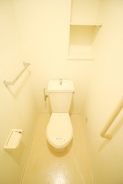 物件内観写真11　(トイレ)