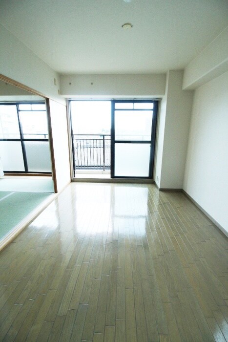 物件内観写真13　(居室)