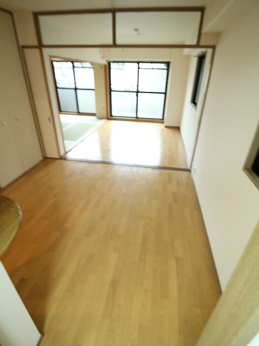 物件内観写真21　(居室)