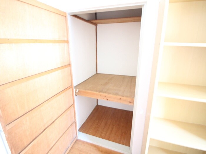 物件内観写真22　(収納)