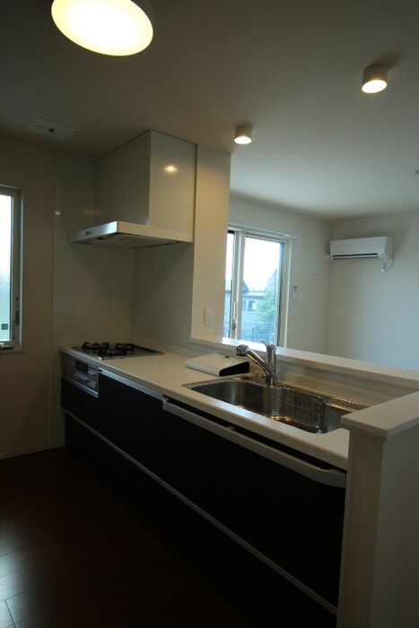 物件内観写真5　(キッチン)