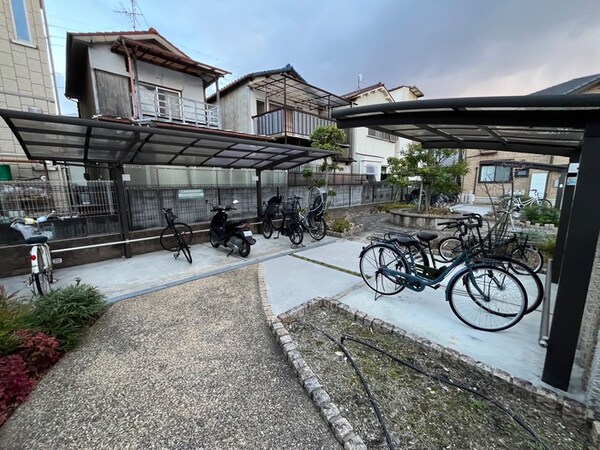 駐輪場