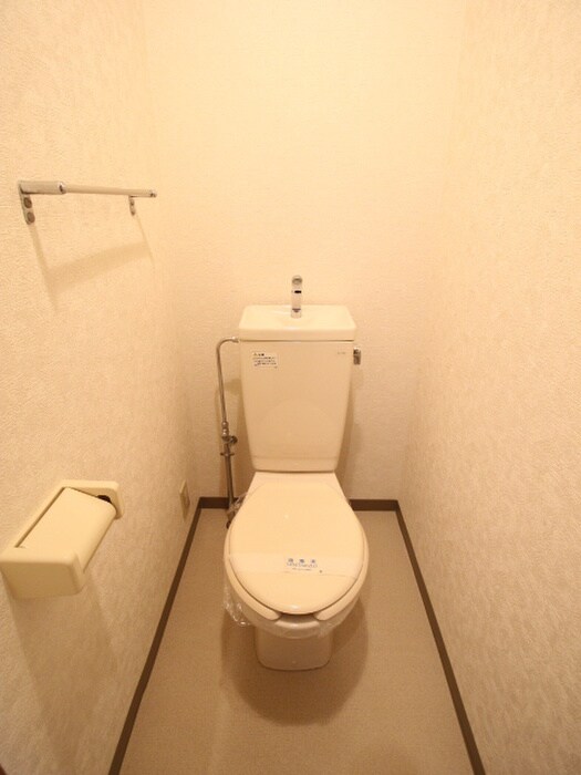 物件内観写真11　(トイレ)