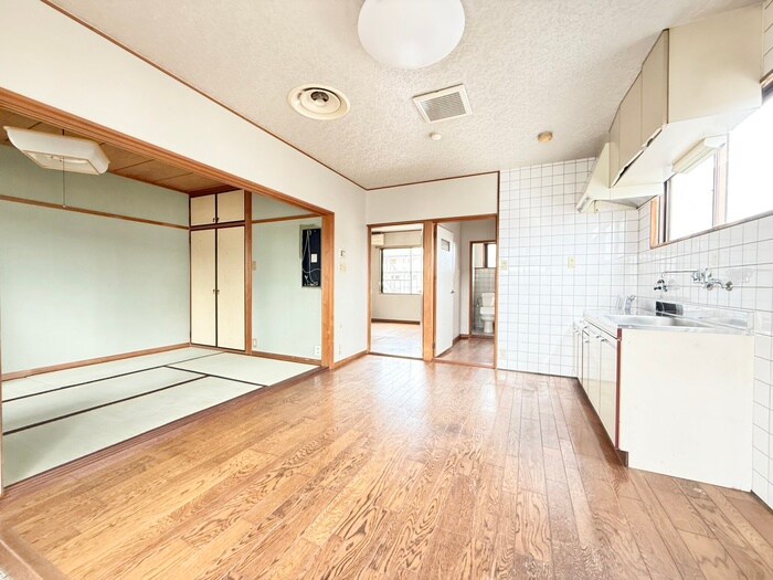 物件内観写真8　(居室)