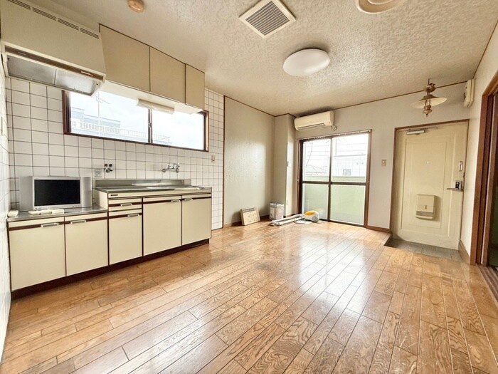 物件内観写真10　(居室)