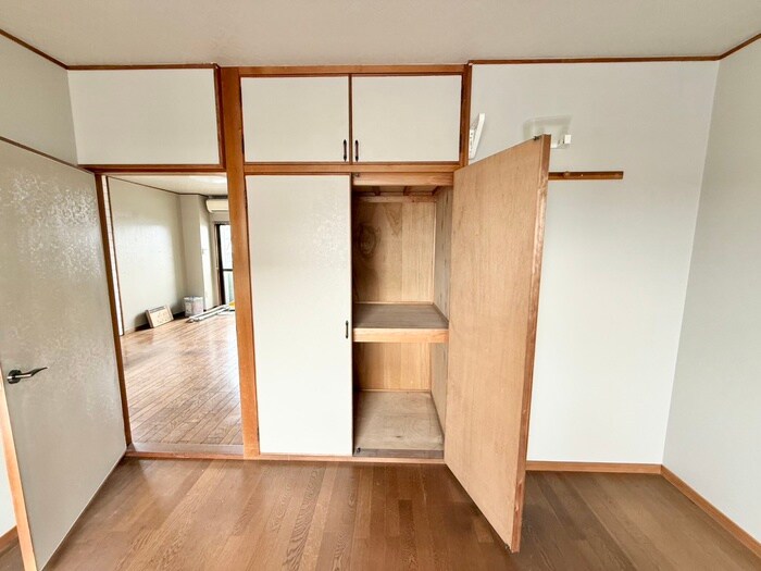 物件内観写真16　(収納)