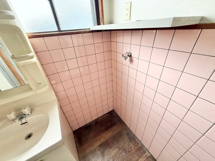 物件内観写真20　(洗濯機置場)