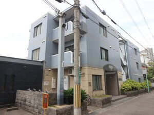 プレジ－ル高槻外観写真