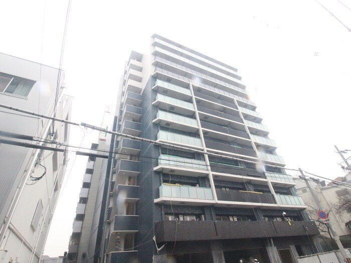 物件外観写真1　(建築中)