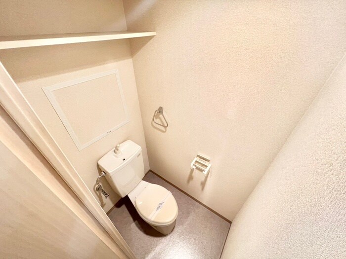 物件内観写真11　(トイレ)