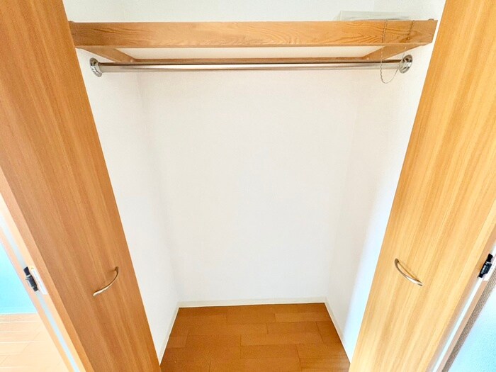 物件内観写真10　(収納)