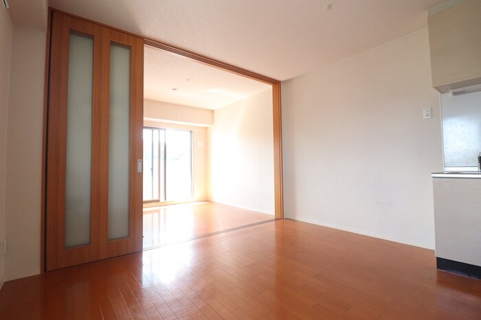 物件内観写真10　(居室)