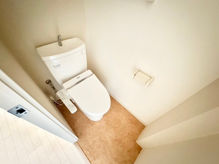 物件内観写真14　(トイレ)