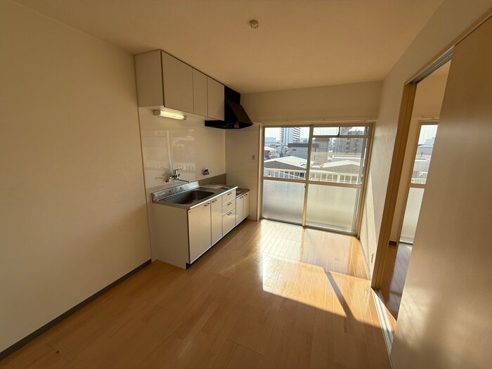 物件内観写真7　(居室)