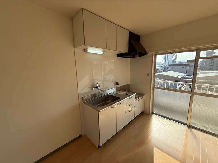 物件内観写真8　(キッチン)