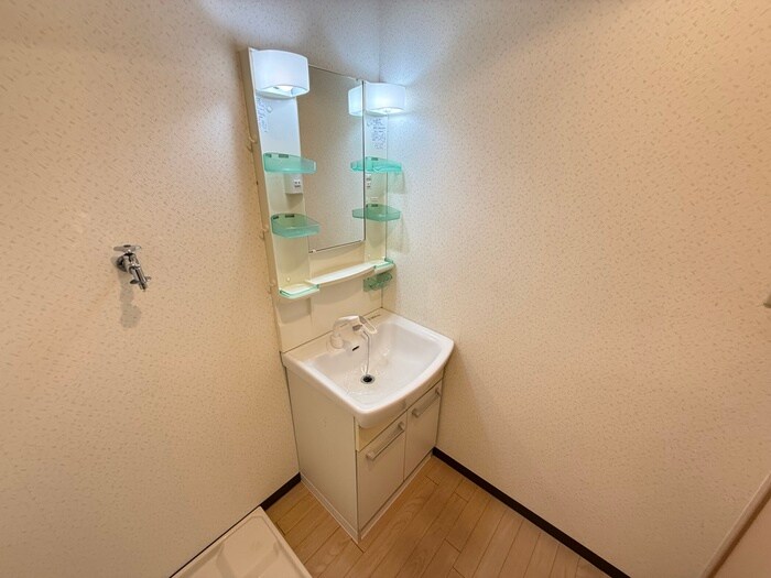 物件内観写真11　(洗面)