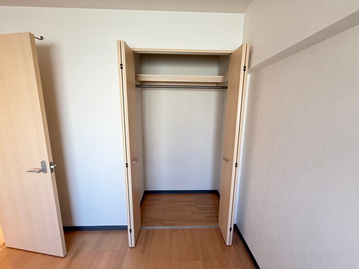 物件内観写真13　(収納)