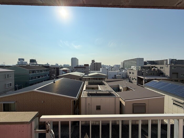 物件内観写真21　(室内からの展望)