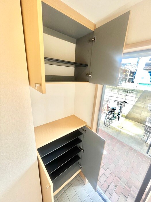 物件内観写真20　(靴箱)