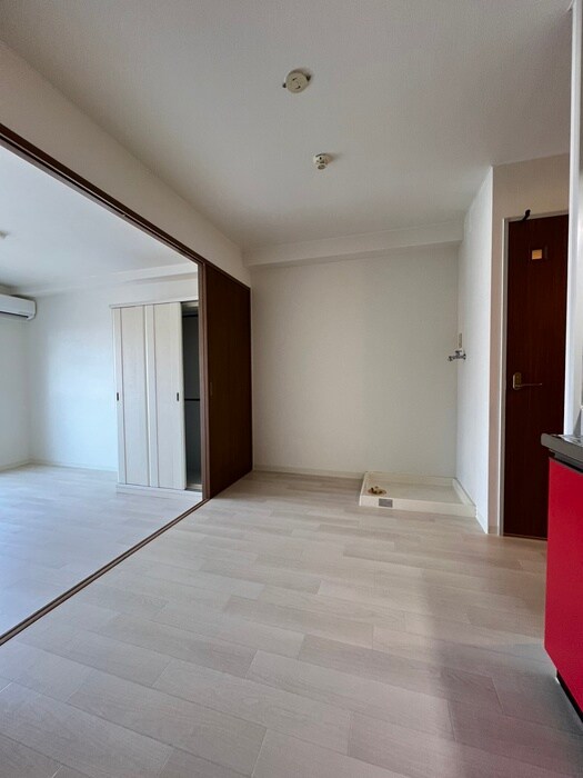 物件内観写真11　(居室)