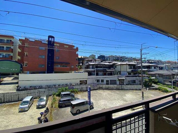 物件内観写真20　(室内からの展望)