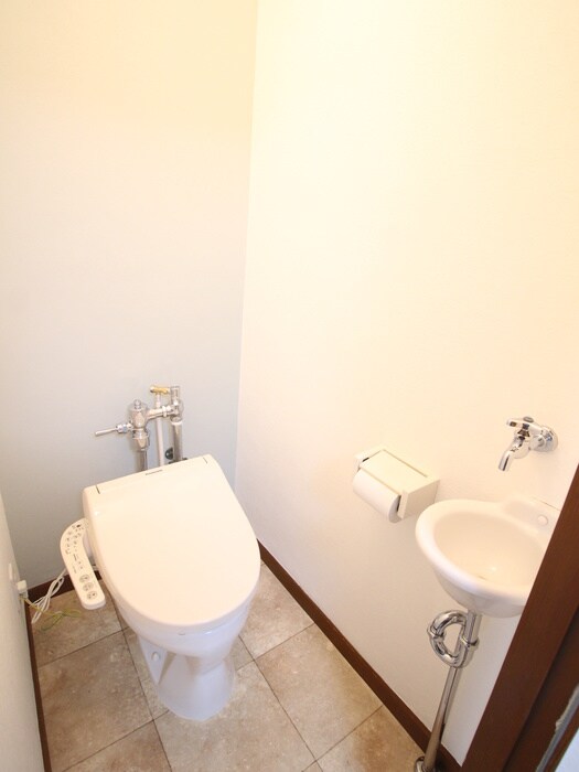 物件内観写真10　(トイレ)