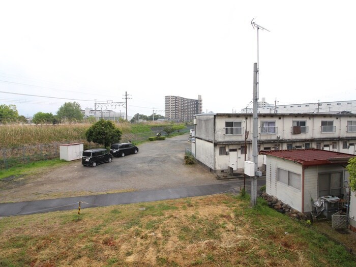 物件内観写真21　(室内からの展望)