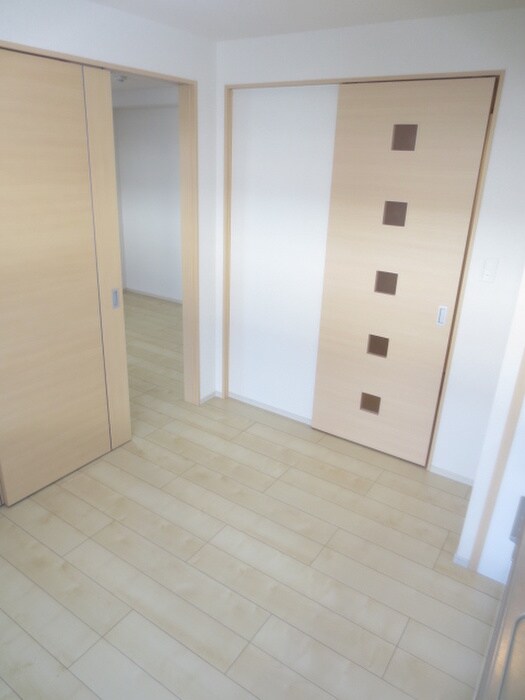 物件内観写真5　(居室)