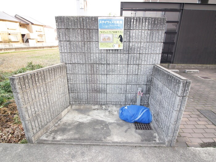 物件外観写真4　(建物設備)