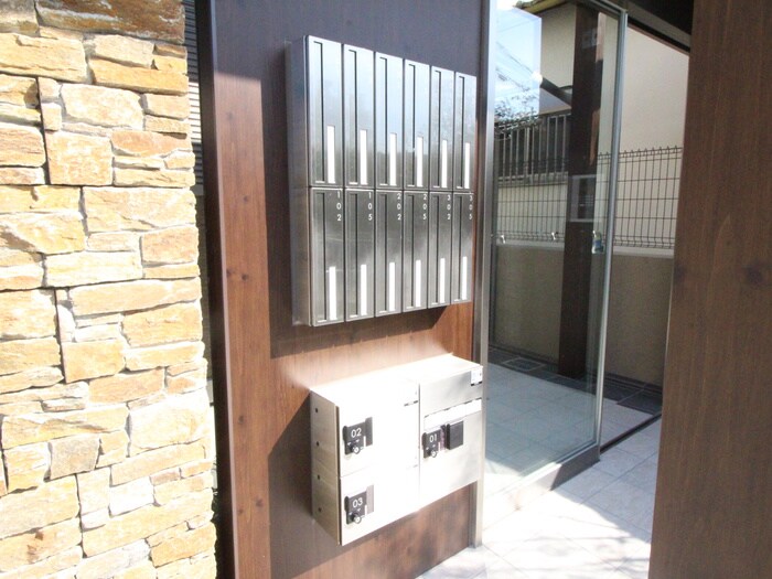 物件外観写真6　(建物設備)