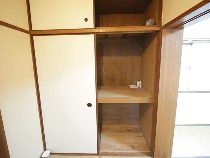 物件内観写真18　(収納)