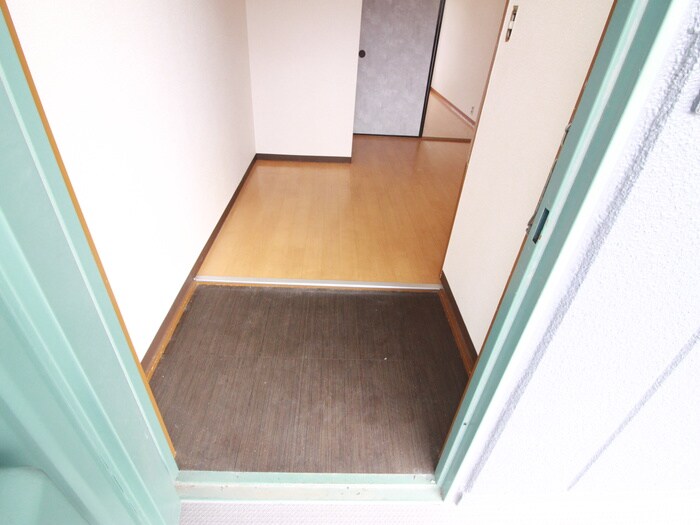 物件内観写真6　(廊下)