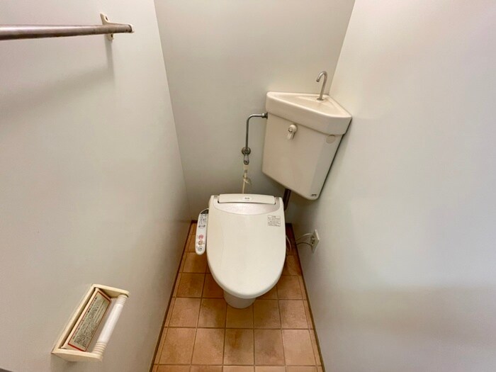 物件内観写真16　(トイレ)