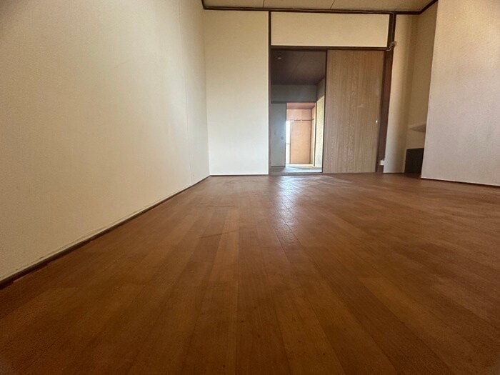 物件内観写真17　(廊下)