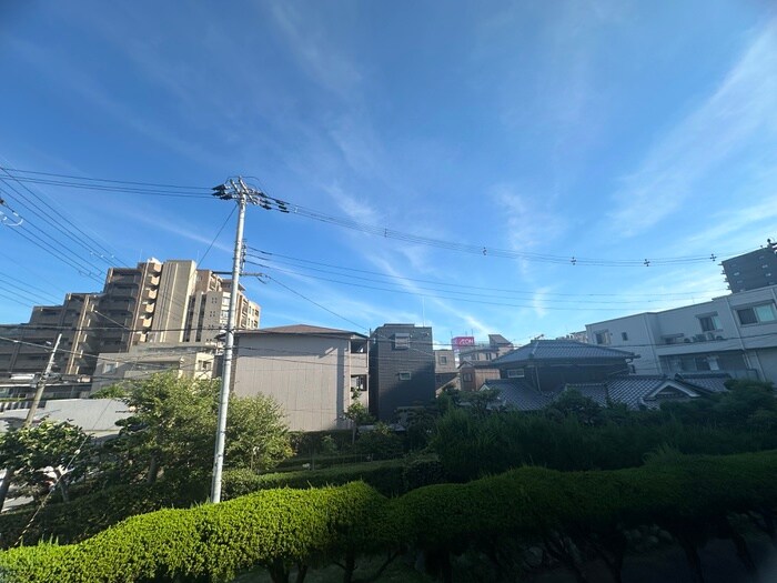 物件内観写真19　(室内からの展望)