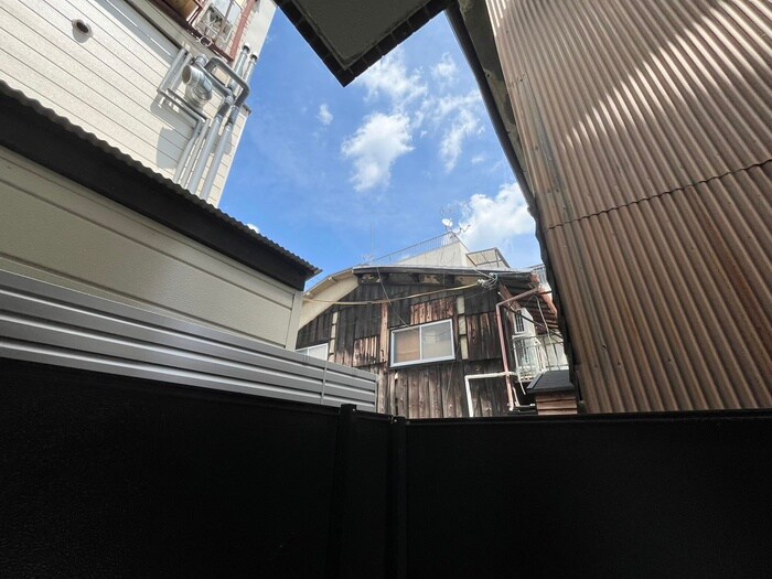 物件内観写真15　(室内からの展望)