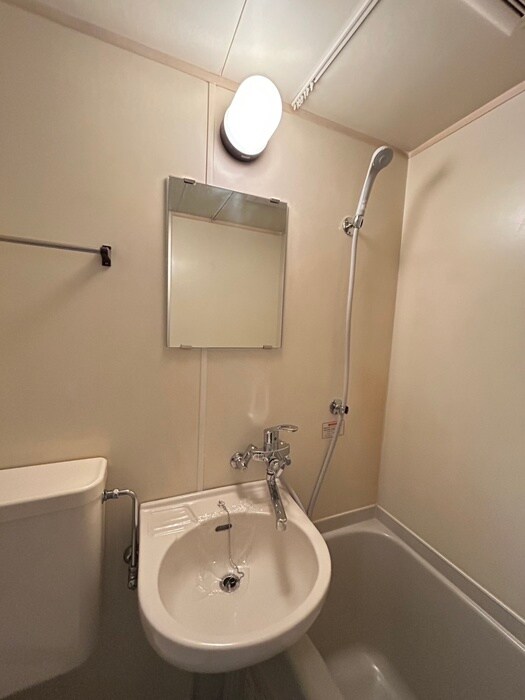 物件内観写真11　(洗面)