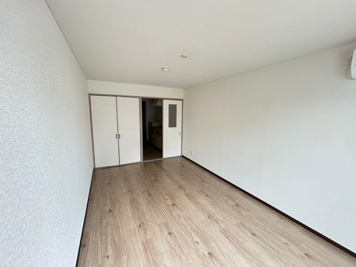 物件内観写真20　(居室)