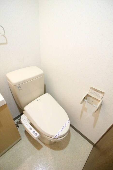 物件内観写真11　(トイレ)